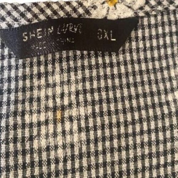 SheIn Gingham Check Daisies Short Sleeve Ruffle Womens Top Size 0XL - Picture 5 of 7